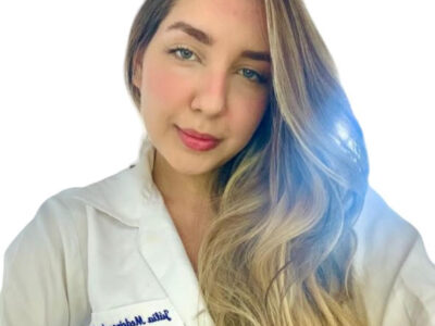 Nutricionista Clinica Júlia Medeiros Santos