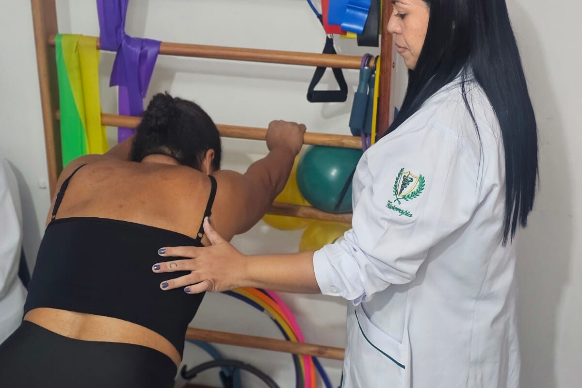 Aline Araújo | Fisioterapia Domiciliar Especializada RJ